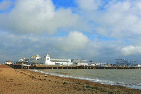 A photo of Clapton-on-sea.